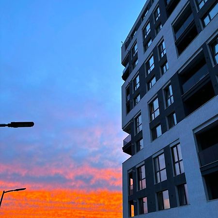 ヤシSky View - Free Parkingアパートメント エクステリア 写真
